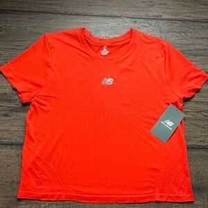 New Balance orange t-shirt 😎
